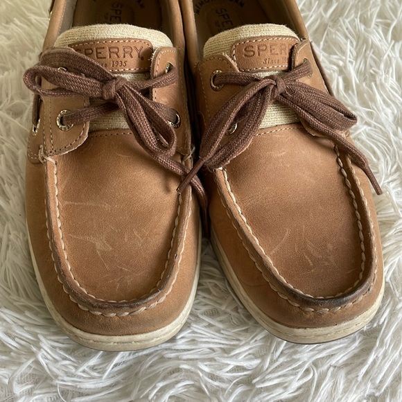 Women’s Sperry Boat Shoes - Picture 2 of 9